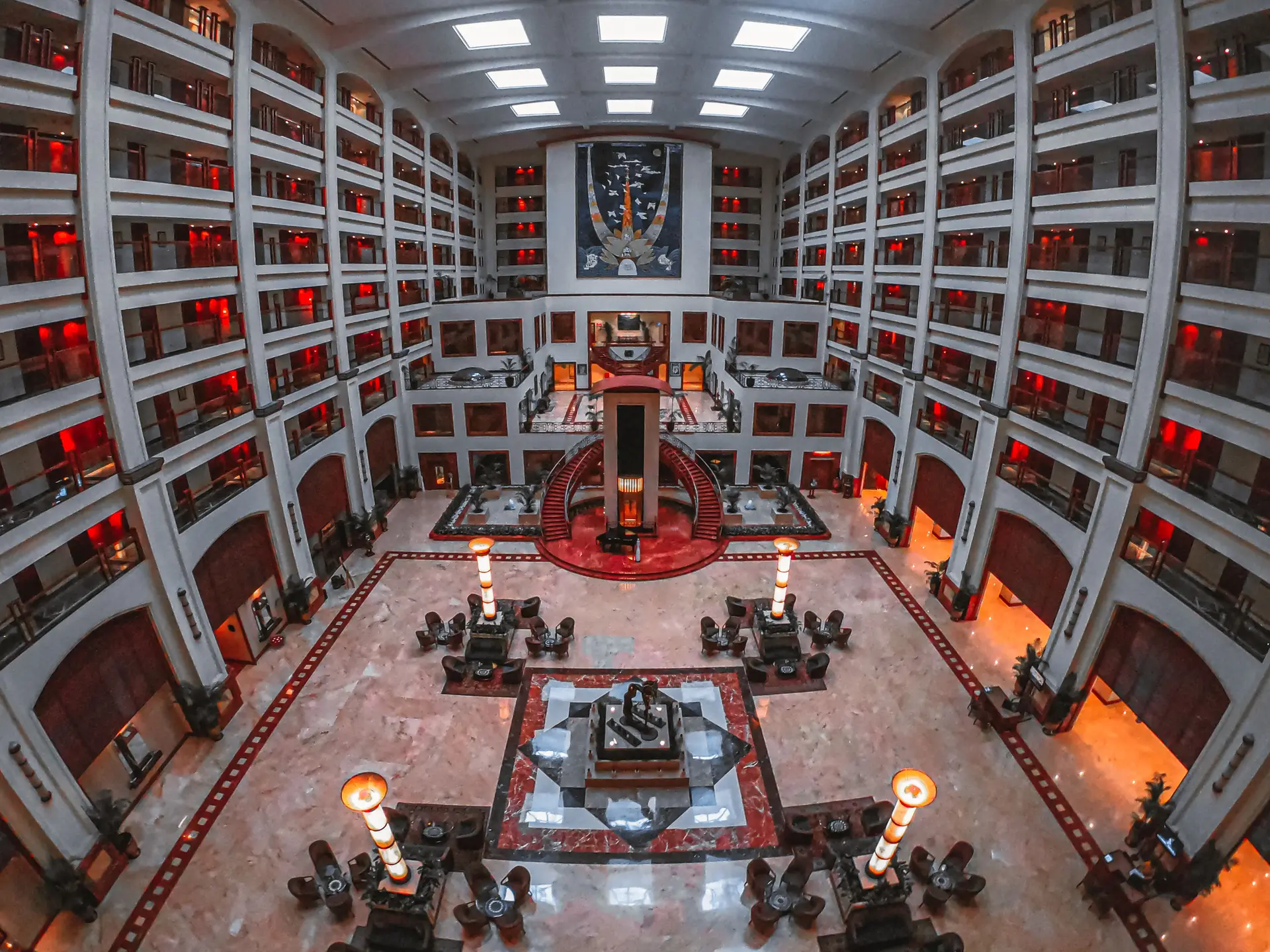 Elegant interior of Calvessianluxeretreat lobby